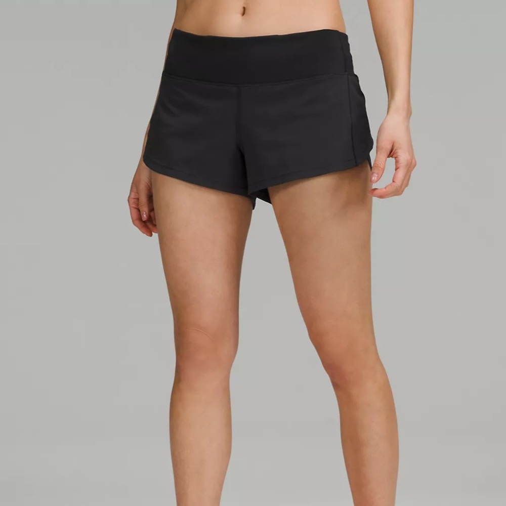 Lululemon Speed Up Short 4” Size 2- Black